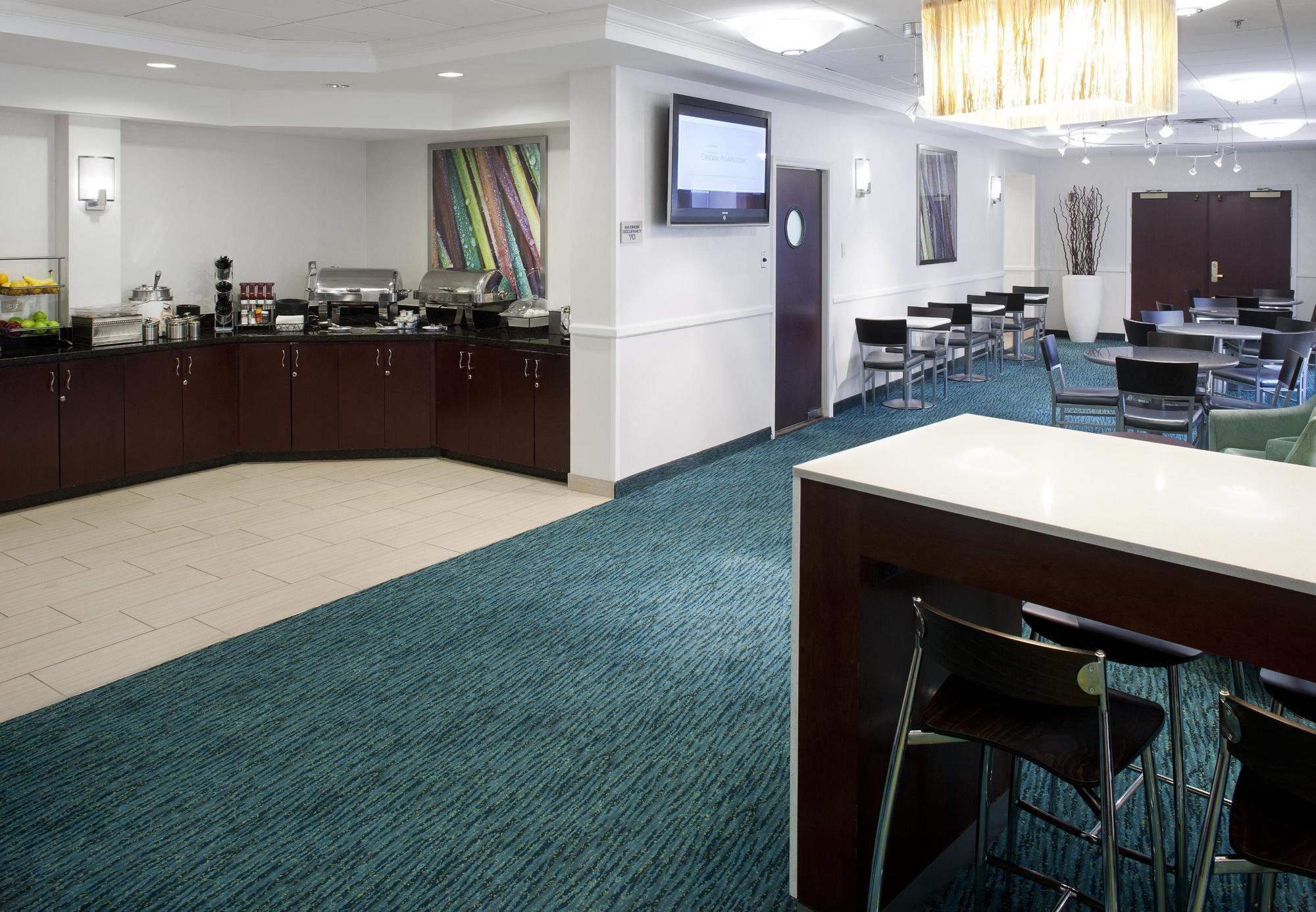 Springhill Suites Dallas Addison/Quorum Drive Exterior foto