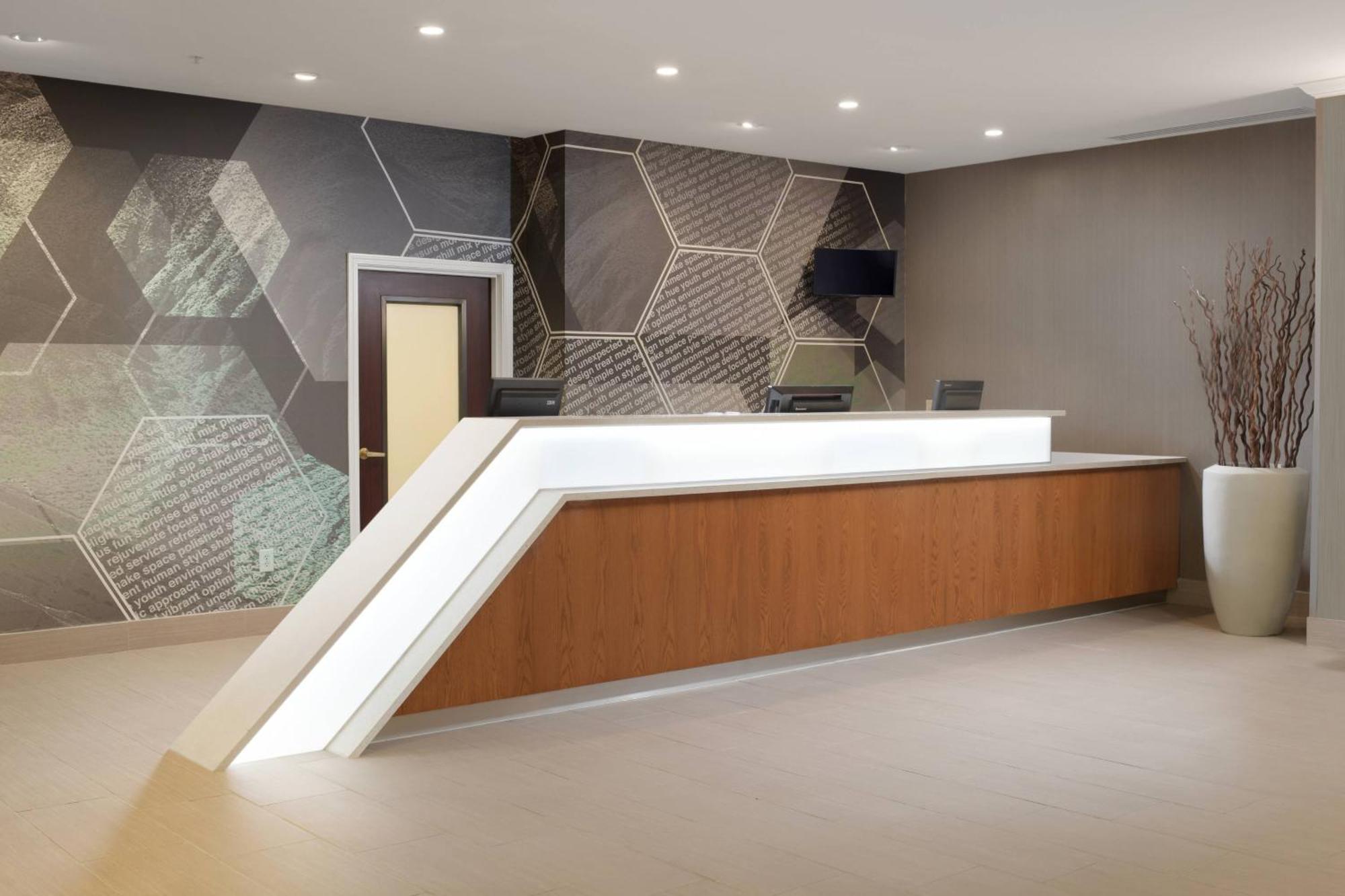Springhill Suites Dallas Addison/Quorum Drive Exterior foto
