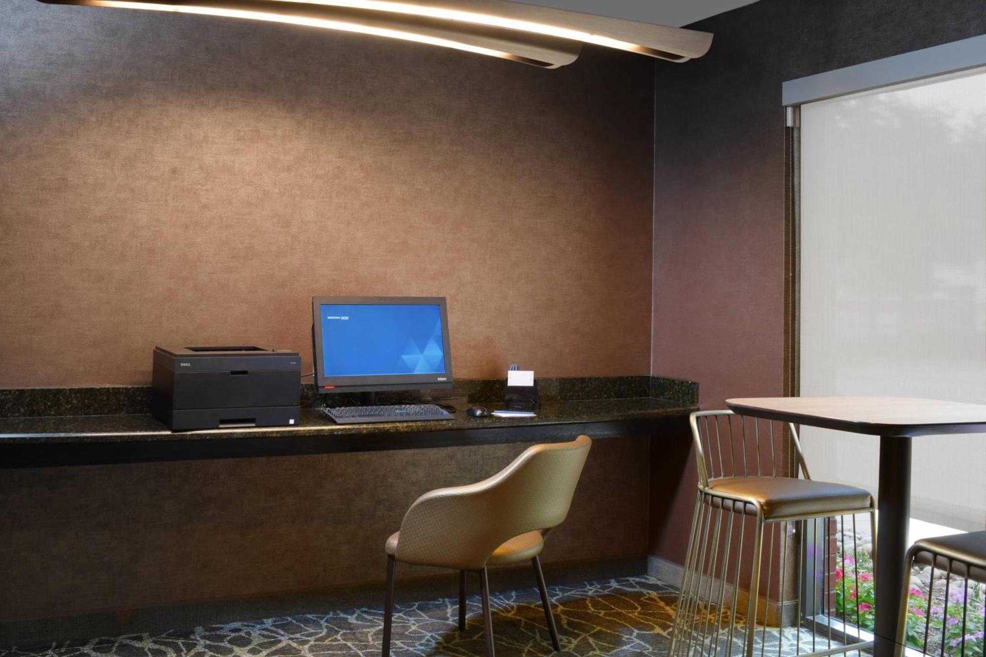 Springhill Suites Dallas Addison/Quorum Drive Exterior foto